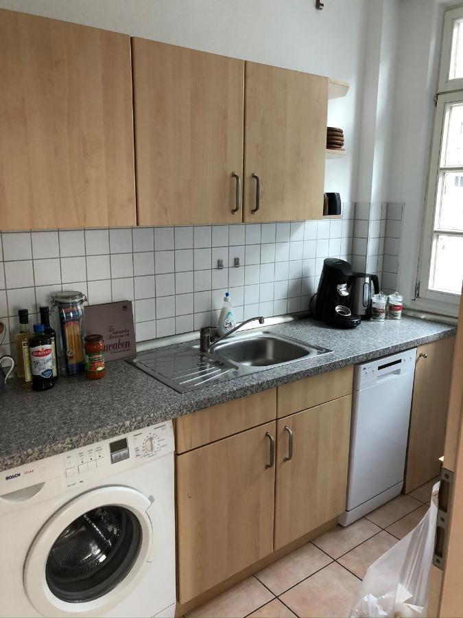 Apartamento Zentraler Geht Es Kaum - In Koeniglicher Nachbarschaft! Ludwigsburg Exterior foto