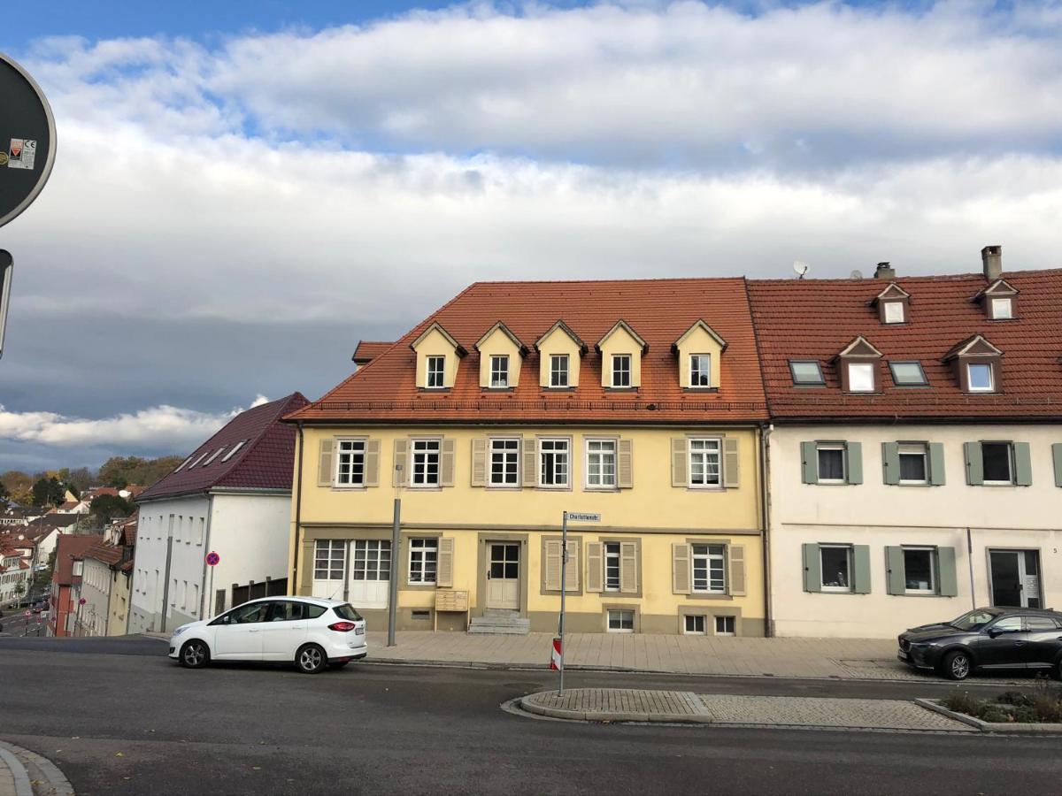 Apartamento Zentraler Geht Es Kaum - In Koeniglicher Nachbarschaft! Ludwigsburg Exterior foto